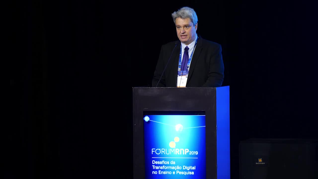 FORUMRNP 2019 - Debates com Reitores Como desburocratizar a Universidade para ser mais digital
