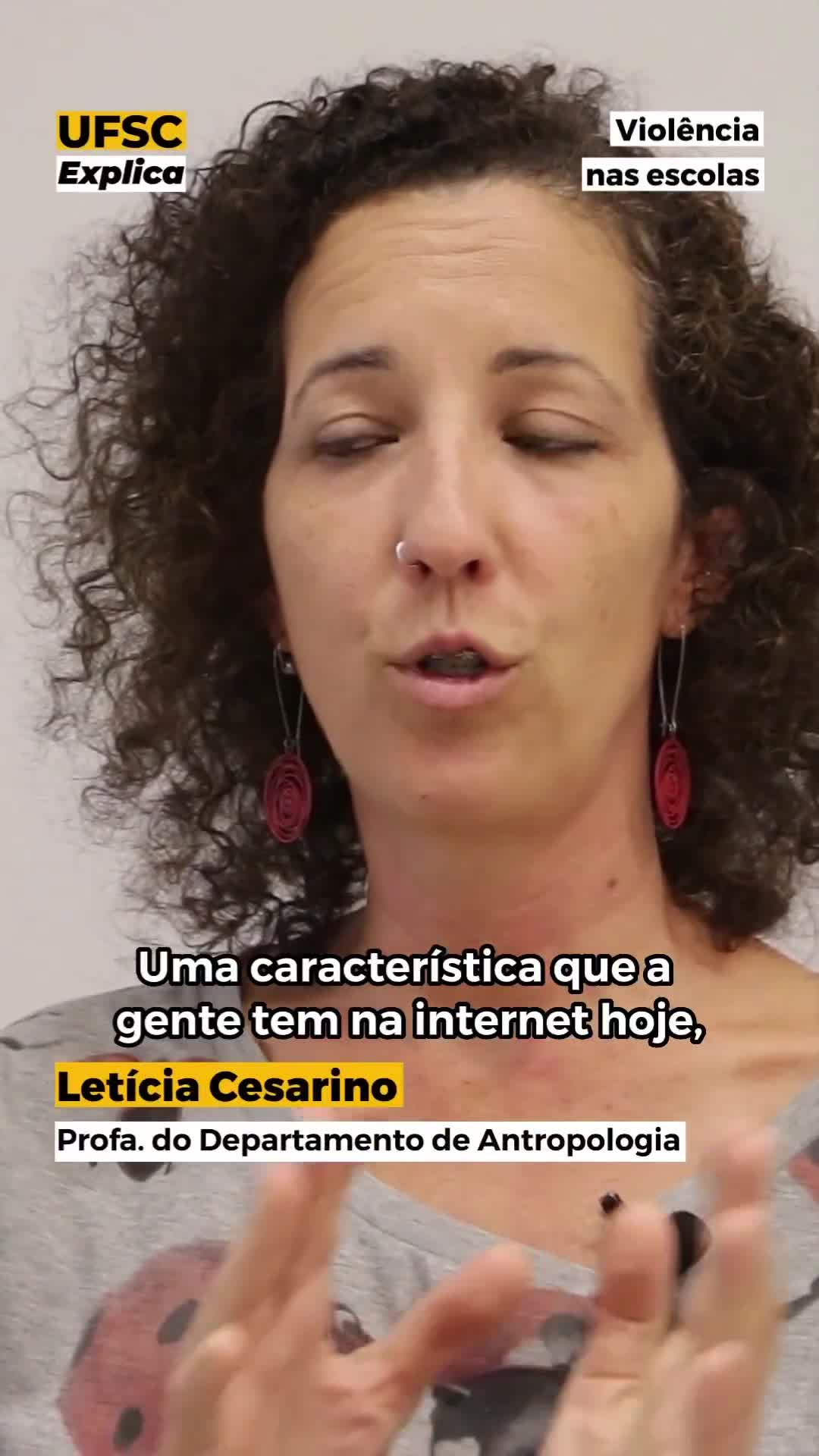 Letícia Cesarino - Entrevista Canal UFSC