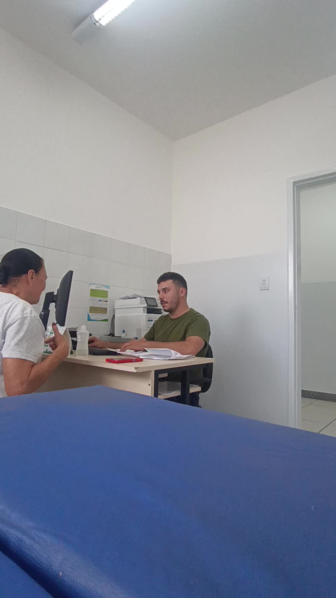 Consulta video gravada para curso de especialização