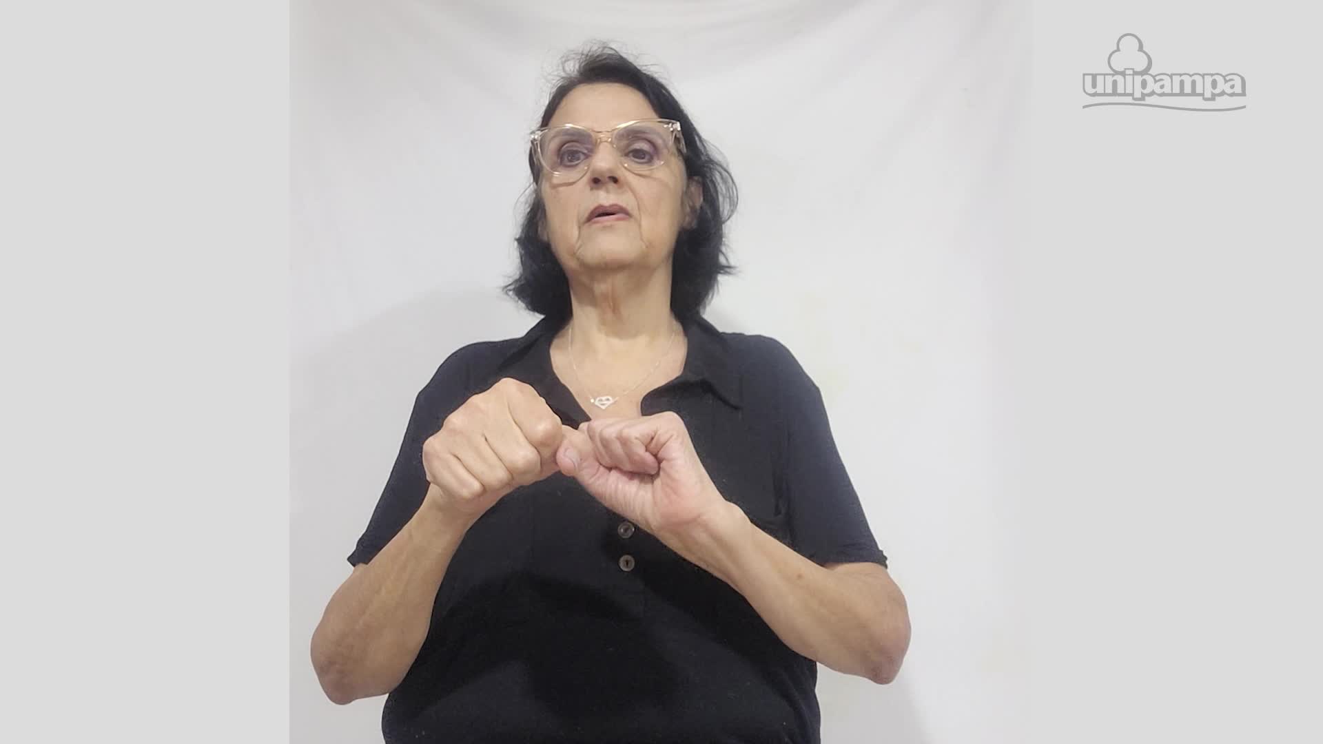 Apresentação, formação e assunto da disciplina - Profª Denize